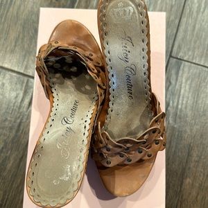 Juicy couture beige wedges. Size 7 1/2